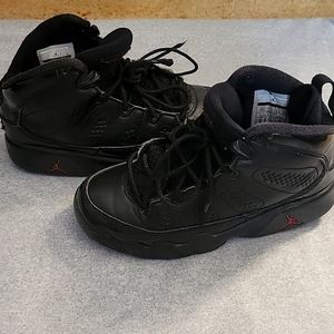 Kids jordan sneakers